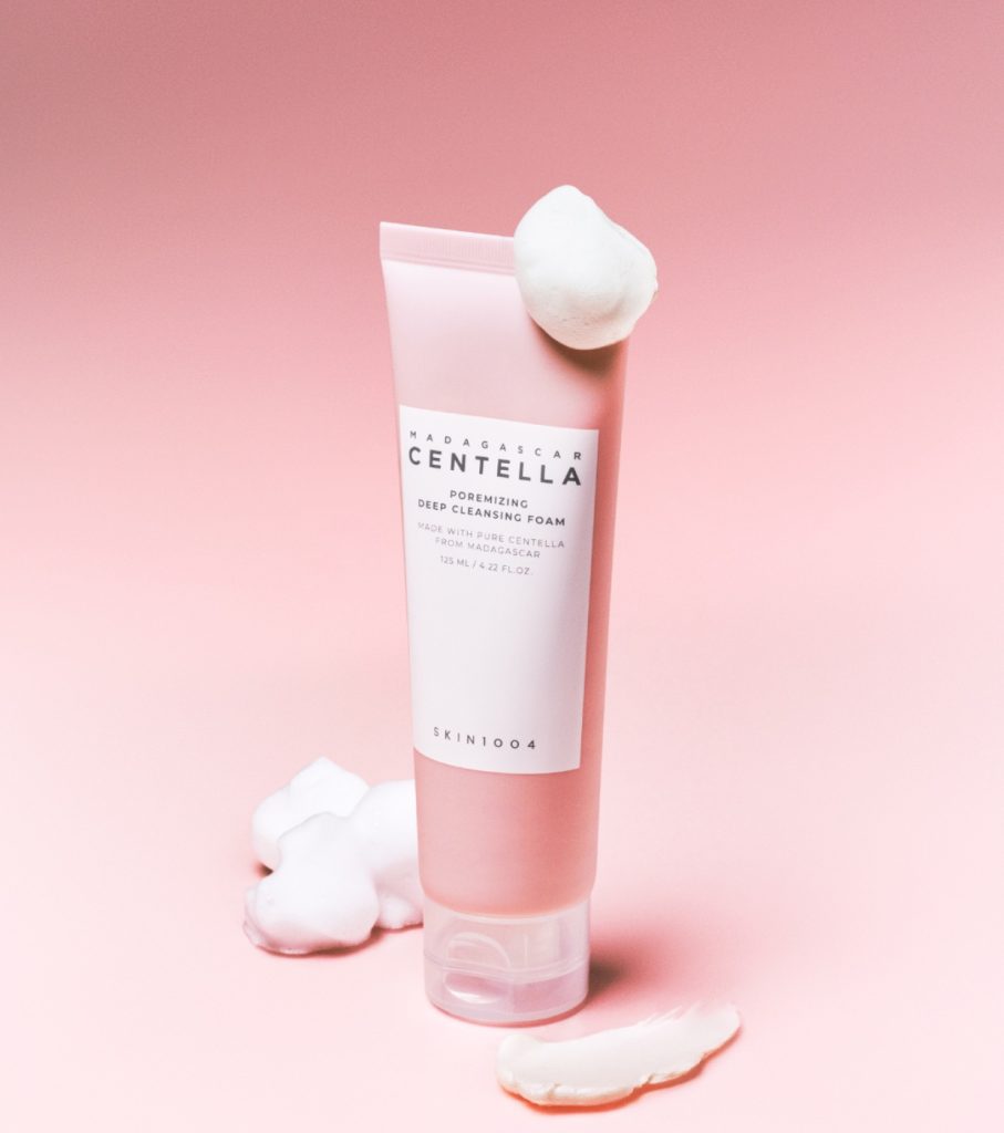 فوم شستشو کوچک کننده منافذ و تسکین دهنده سنتلا